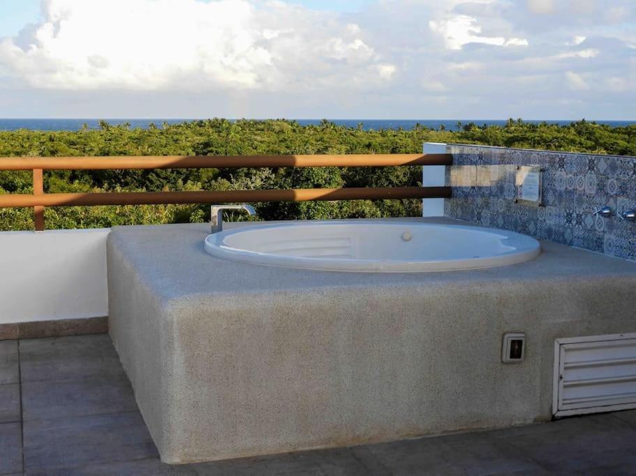 Aku-Chic Newly Furbished Condo Jungle Pool Xetna Exterior foto